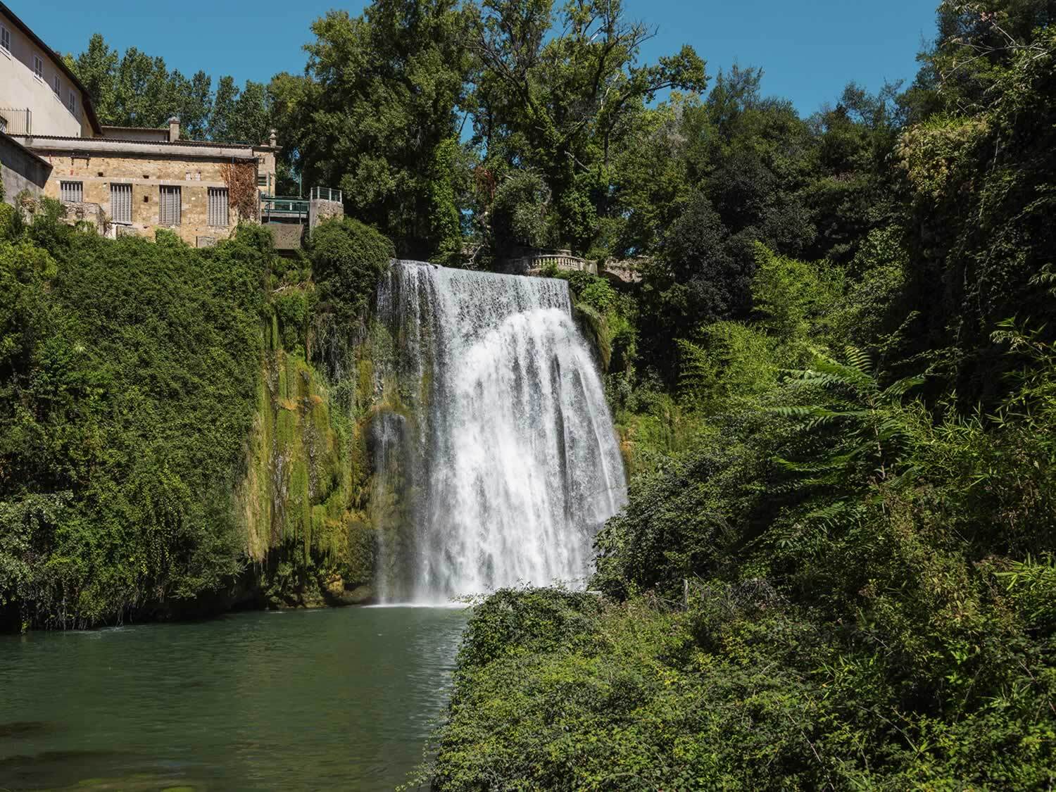 Isola del Liri e la Cascata nel centro storico 