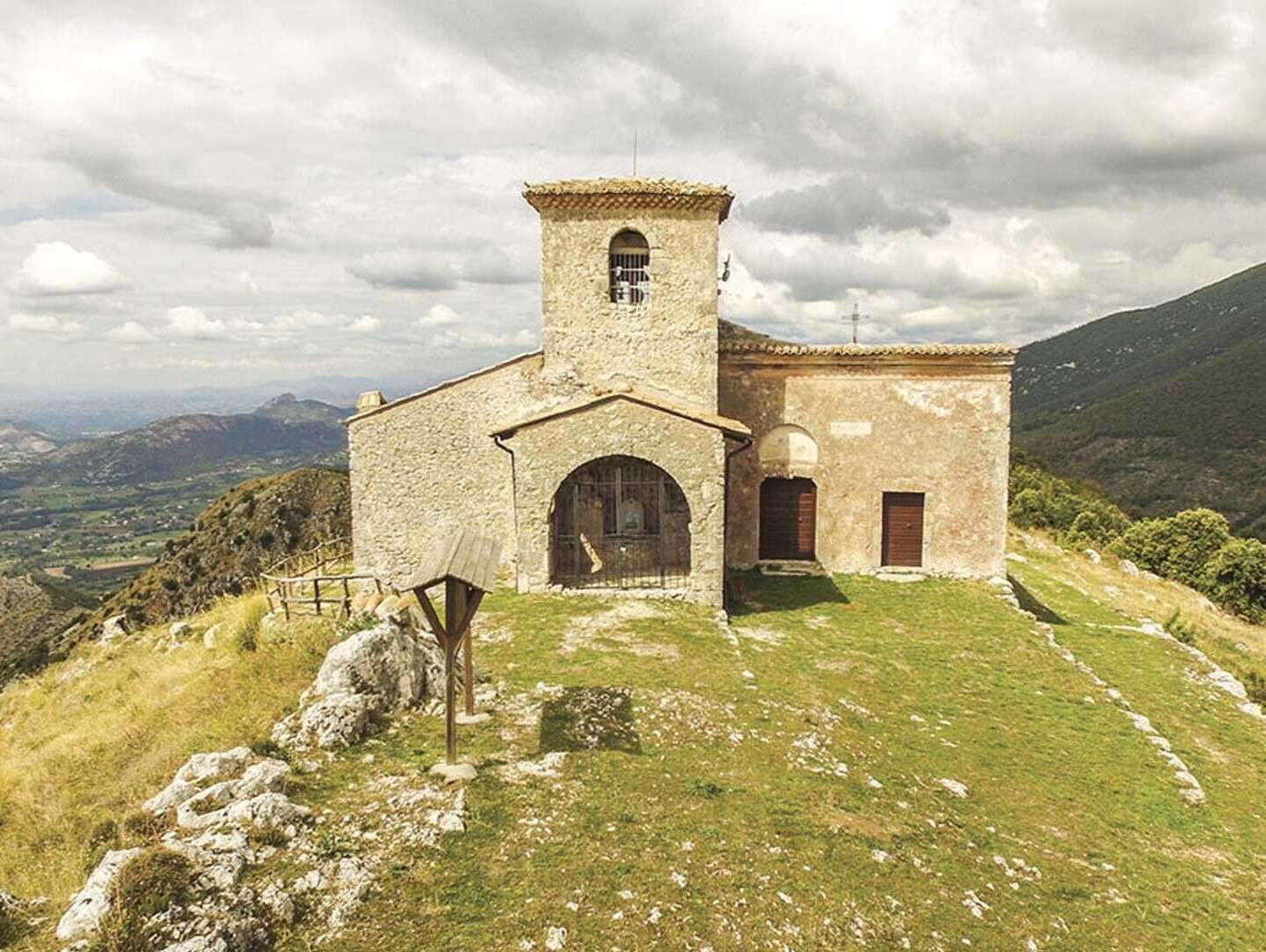Chiesa di Santa Maria Assunta in Cielo - Colle San Magno