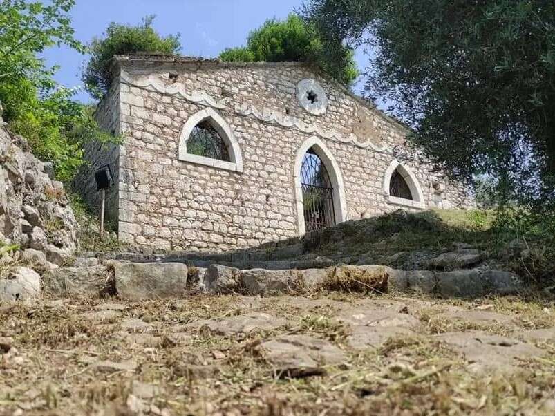 cimitero-napoleonico-villa-santa-lucia