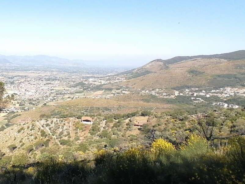 Salita verso Montecassino - Villa Santa Lucia