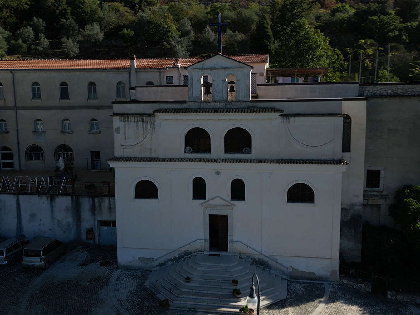 Santuario della Madonna delle Grazie e Convento di Sant’Angelo in fortunula - Villa Santa Lucia